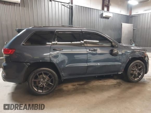 ✅ 2020 Jeep Grand Cherokee Limited • VIN: 1C4RJFBG8LC302740 • Лот: 42032242. Опубликован ранее на IAAI с пробегом 46 553 миль. Бесплатный доступ к архиву аукционных продаж из США и подробный отчёт об истории автомобиля на DreamBid. Изображение 14.