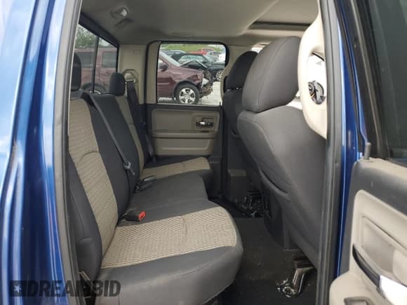 ✅ 2010 Dodge 1500 TRX • VIN: 1D7RV1GT8AS215622 • Lot: 59136265. Wystawiony na Copart z przebiegiem 226 538 mil. Bezpłatny archiwum sprzedaży aukcyjnych z USA i szczegółowy raport historii pojazdu na DreamBid. Zdjęcie 10.