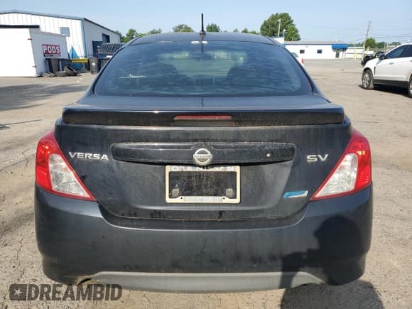 ✅ 2015 Nissan Versa SV • VIN: 3N1CN7AP9FL835550 • Lot: 63333935. Wystawiony na Copart z przebiegiem 179 573 mil. Bezpłatny archiwum sprzedaży aukcyjnych z USA i szczegółowy raport historii pojazdu na DreamBid. Zdjęcie 6.