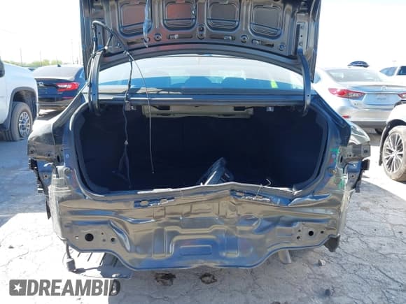 ✅ 2025 Kia K4 LXS • VIN: 3KPFT4DE7SE062925 • Lot: 43576621. Listed on IAAI with 15,890 mi. Free auction sales archive from the USA and detailed vehicle history report at DreamBid. Image 6.