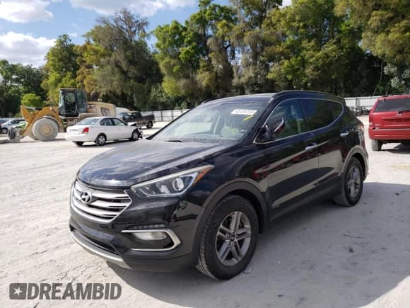 ✅ 2017 Hyundai Santa Fe 2.4L • VIN: 5NMZU3LB6HH032831 • Лот: 45124753. Опубликован ранее на Copart с пробегом 161 805 миль. Бесплатный доступ к архиву аукционных продаж из США и подробный отчёт об истории автомобиля на DreamBid. Изображение 1.