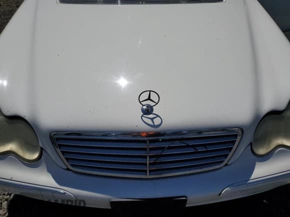 ✅ 2004 Mercedes-Benz C 240 • VIN: WDBRF61J44F443429 • Lot: 66405505. Listed on Copart with 186,150 mi. Free auction sales archive from the USA and detailed vehicle history report at DreamBid. Image 11.