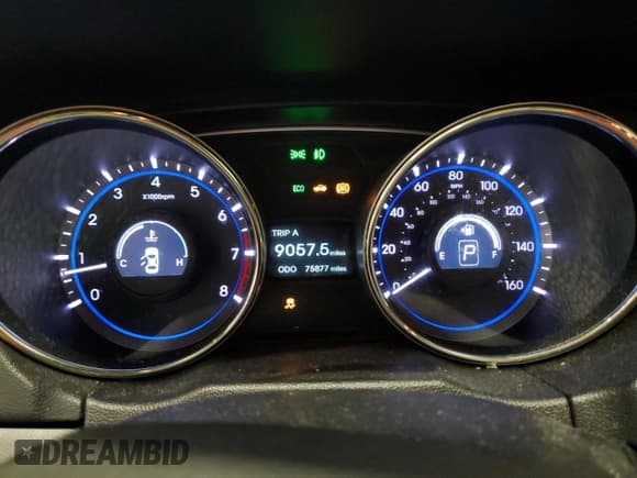 ✅ 2013 Hyundai Sonata GLS • VIN: 5NPEB4AC9DH702617 • Lot: 72527764. Listed on Copart with 75,877 mi. Free auction sales archive from the USA and detailed vehicle history report at DreamBid. Image 9.