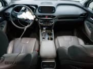 ✅ 2019 Hyundai Santa Fe Ultimate • VIN: 5NMS5CAA2KH018781 • Lot: 77141243. Wystawiony na Copart z przebiegiem 74 421 mil. Bezpłatny archiwum sprzedaży aukcyjnych z USA i szczegółowy raport historii pojazdu na DreamBid. Zdjęcie 8.