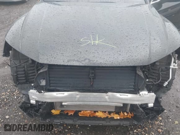 ✅ 2020 Audi Q5 Premium • VIN: WA1ANAFY8L2000632 • Lot: 43777061. Wystawiony na IAAI z przebiegiem 49 487 mil. Bezpłatny archiwum sprzedaży aukcyjnych z USA i szczegółowy raport historii pojazdu na DreamBid. Zdjęcie 10.