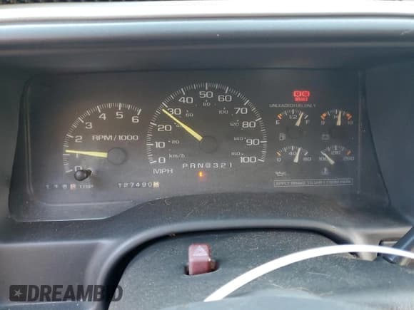 ✅ 1997 Chevrolet Silverado 3500 • VIN: 1GCHC39R8VF045821 • Lot: 78698034. Listed on Copart with 127,490 mi. Free auction sales archive from the USA and detailed vehicle history report at DreamBid. Image 9.