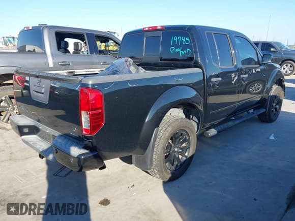 ✅ 2020 Nissan Frontier SV • VIN: 1N6ED0EA9LN713138 • Lot: 43136449. Wystawiony na IAAI z przebiegiem 65 136 mil. Bezpłatny archiwum sprzedaży aukcyjnych z USA i szczegółowy raport historii pojazdu na DreamBid. Zdjęcie 4.
