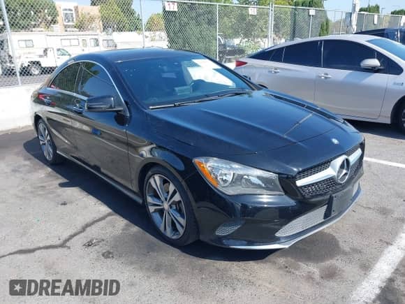 2017 Mercedes-Benz CLA 250 с VIN WDDSJ4EB5HN428030, выставлен на аукционе IAAI как лот 42608535 с пробегом 93 791 миль миль и . История ставок и продаж доступна на DreamBid. Изображение 1.