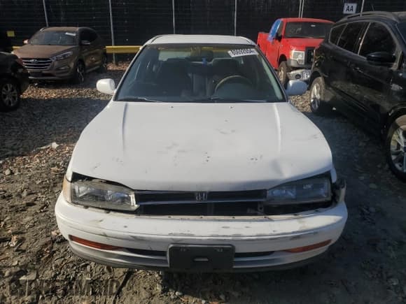 ✅ 1993 Honda Accord • VIN: 1HGCB7691PA093851 • Lot: 80692054. Listed on Copart with 154,440 mi. Free auction sales archive from the USA and detailed vehicle history report at DreamBid. Image 5.