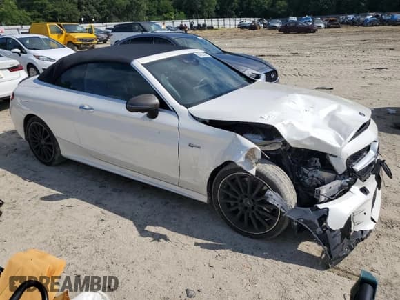 ✅ 2019 Mercedes-Benz C 43 AMG • VIN: WDDWK6EB0KF783375 • Лот: 64953165. Опубликован ранее на Copart с пробегом 35 205 миль. Бесплатный доступ к архиву аукционных продаж из США и подробный отчёт об истории автомобиля на DreamBid. Изображение 4.