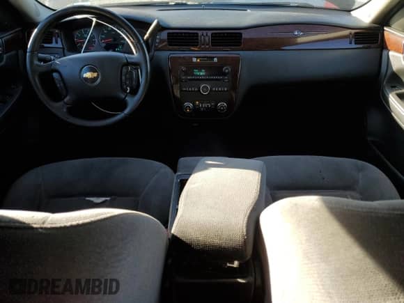 2011 Chevrolet Impala LT Retail с VIN 2G1WB5EK5B1205163, выставлен на аукционе Copart как лот 82706195 с пробегом 195 232 миль миль и Списание • Salvage title. История ставок и продаж доступна на DreamBid. Изображение 8.