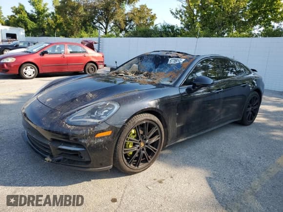 ✅ 2018 Porsche Panamera 4S • VIN: WP0AB2A76JL131794 • Лот: 67789145. Опубликован ранее на Copart с пробегом 85 557 миль. Бесплатный доступ к архиву аукционных продаж из США и подробный отчёт об истории автомобиля на DreamBid. Изображение 1.