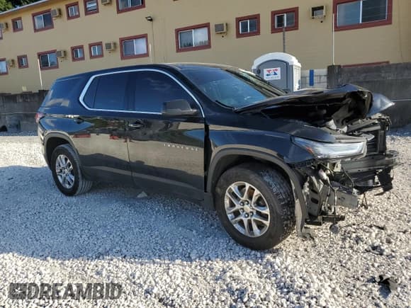 ✅ 2023 Chevrolet Traverse LS • VIN: 1GNERFKW8PJ213001 • Lot: 92237685. Wystawiony na Copart z przebiegiem 67 933 mil. Bezpłatny archiwum sprzedaży aukcyjnych z USA i szczegółowy raport historii pojazdu na DreamBid. Zdjęcie 4.