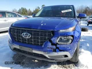 2023 Hyundai Venue SE z VIN KMHRB8A34PU216957, wystawiony jako Copart lot #37873894 z przebiegiem 38 473 mil mil oraz . Historia ofert i sprzedaży dostępna na DreamBid. Obrazek 5.