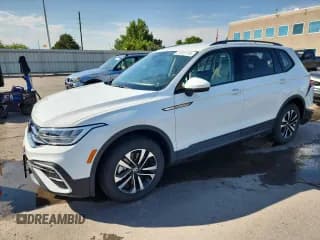 ✅ 2024 Volkswagen Tiguan S • VIN: 3VVFB7AXXRM068634 • Lot: 70101115. Wystawiony na Copart z przebiegiem 9 008 mil. Bezpłatny archiwum sprzedaży aukcyjnych z USA i szczegółowy raport historii pojazdu na DreamBid. Zdjęcie 1.