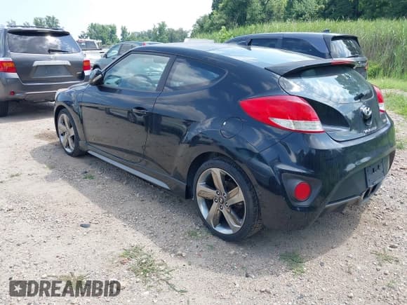 ✅ 2013 Hyundai Veloster Turbo • VIN: KMHTC6AE2DU111256 • Lot: 42796383. Wystawiony na IAAI z przebiegiem 127 660 mil. Bezpłatny archiwum sprzedaży aukcyjnych z USA i szczegółowy raport historii pojazdu na DreamBid. Zdjęcie 3.