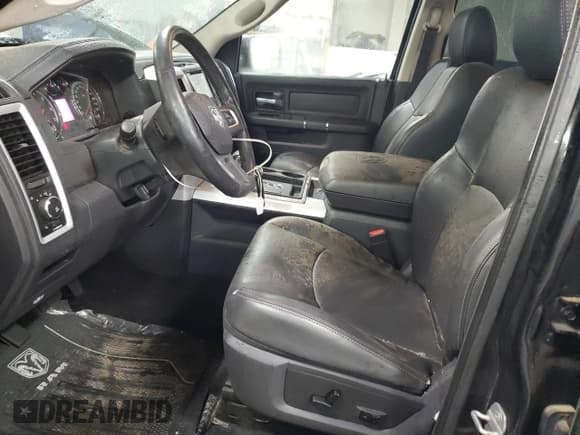 ✅ 2009 Dodge 1500 SLT • VIN: 1D3HV13T99J520177 • Lot: 49088295. Wystawiony na Copart z przebiegiem 144 341 mil. Bezpłatny archiwum sprzedaży aukcyjnych z USA i szczegółowy raport historii pojazdu na DreamBid. Zdjęcie 7.