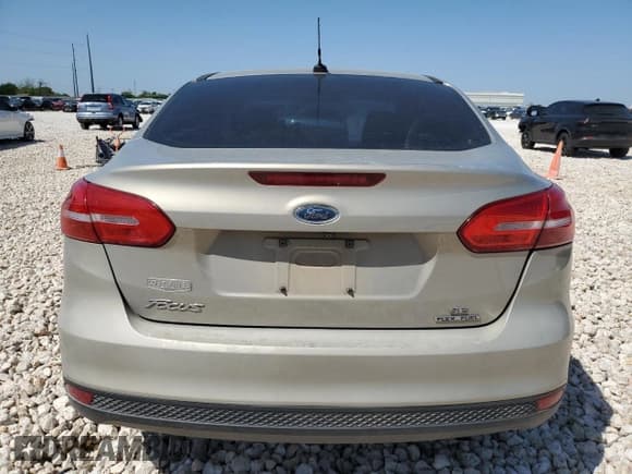 ✅ 2016 Ford Focus SE • VIN: 1FADP3F23GL245073 • Lot: 52504075. Listed on Copart with 90,194 mi. Free auction sales archive from the USA and detailed vehicle history report at DreamBid. Image 6.
