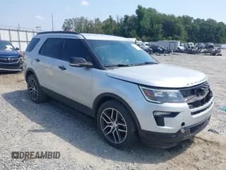 ✅ 2018 Ford Explorer Sport • VIN: 1FM5K8GT1JGB15161 • Lot: 43226109. Wystawiony na IAAI z przebiegiem 95 220 mil. Bezpłatny archiwum sprzedaży aukcyjnych z USA i szczegółowy raport historii pojazdu na DreamBid. Zdjęcie 1.