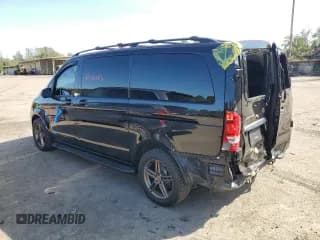 ✅ 2018 Mercedes-Benz Metris Passenger • VIN: WD4PG2EE9J3356463 • Lot: 69218593. Wystawiony na Copart z przebiegiem 154 033 mil. Bezpłatny archiwum sprzedaży aukcyjnych z USA i szczegółowy raport historii pojazdu na DreamBid. Zdjęcie 2.