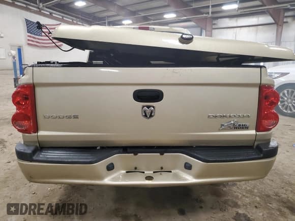 ✅ 2011 Ram Dakota Big Horn • VIN: 1D7RE3GK3BS586112 • Лот: 84756275. Опубликован ранее на Copart с пробегом 88 041 миль. Бесплатный доступ к архиву аукционных продаж из США и подробный отчёт об истории автомобиля на DreamBid. Изображение 6.