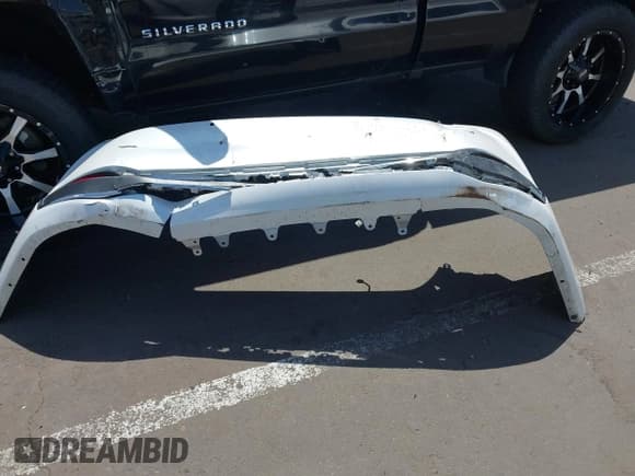 ✅ 2021 Lexus ES 300h • VIN: 58ADA1C13MU009089 • Lot: 42674472. Listed on IAAI with 31,924 mi. Free auction sales archive from the USA and detailed vehicle history report at DreamBid. Image 12.