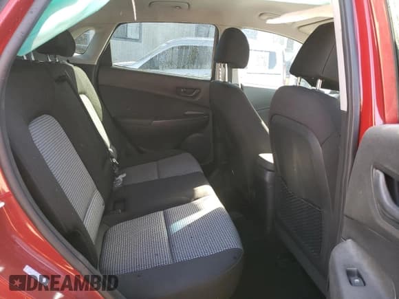 ✅ 2021 Hyundai Kona SE • VIN: KM8K12AA8MU703641 • Лот: 75525333. Опубликован ранее на Copart с пробегом 57 590 миль. Бесплатный доступ к архиву аукционных продаж из США и подробный отчёт об истории автомобиля на DreamBid. Изображение 11.