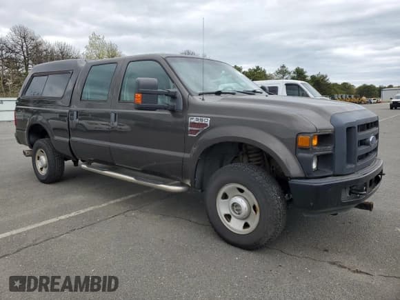 ✅ 2008 Ford F-350 XL • VIN: 1FTWW31R28EB32778 • Lot: 56177495. Listed on Copart with 136,167 mi. Free auction sales archive from the USA and detailed vehicle history report at DreamBid. Image 4.