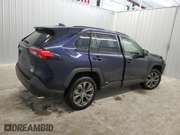 ✅ 2024 Toyota RAV4 Hybrid XLE Premium • VIN: JTMB6RFV4RD121070 • Lot: 59572625. Listed on Copart with 11,470 mi. Free auction sales archive from the USA and detailed vehicle history report at DreamBid. Image 3.