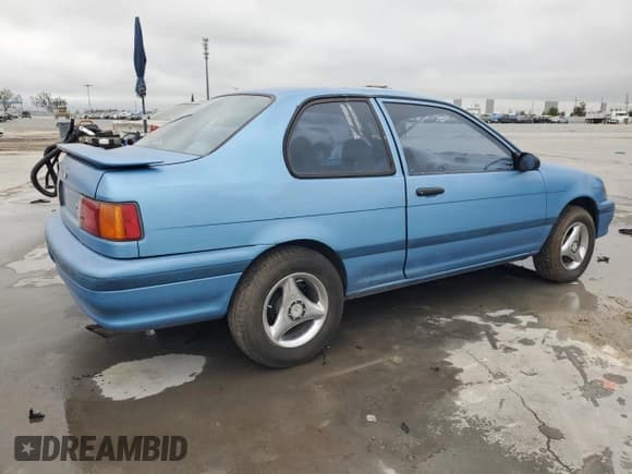 ✅ 1992 Toyota Tercel • VIN: JT2EL43B8N0157454 • Лот: 46283825. Опубликован ранее на Copart с пробегом 237 689 миль. Бесплатный доступ к архиву аукционных продаж из США и подробный отчёт об истории автомобиля на DreamBid. Изображение 3.