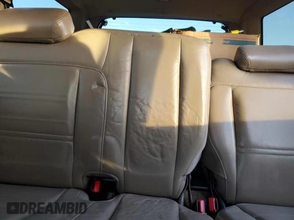 ✅ 1999 Ford Explorer XLT • VIN: 1FMZU34E8XZB93177 • Lot: 61252815. Listed on Copart with 133,452 mi. Free auction sales archive from the USA and detailed vehicle history report at DreamBid. Image 10.