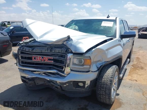 ✅ 2015 GMC Sierra 1500 SLT • VIN: 3GTU2VEC7FG361547 • Lot: 42451814. Listed on IAAI with 132,294 mi. Free auction sales archive from the USA and detailed vehicle history report at DreamBid. Image 6.