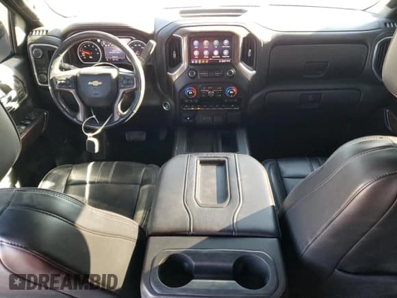 ✅ 2020 Chevrolet Silverado 1500 High Country • VIN: 3GCPWFED2LG400749 • Lot: 85888304. Wystawiony na Copart z przebiegiem 86 773 mil. Bezpłatny archiwum sprzedaży aukcyjnych z USA i szczegółowy raport historii pojazdu na DreamBid. Zdjęcie 8.