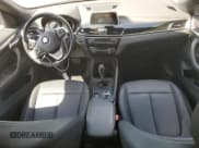 ✅ 2019 BMW X1 sDrive28i • VIN: WBXHU7C51K3H45287 • Lot: 70947395. Wystawiony na Copart z przebiegiem 64 019 mil. Bezpłatny archiwum sprzedaży aukcyjnych z USA i szczegółowy raport historii pojazdu na DreamBid. Zdjęcie 8.