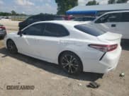 ✅ 2018 Toyota Camry SE • VIN: 4T1B11HK0JU534932 • Lot: 67406075. Wystawiony na Copart z przebiegiem 182 065 mil. Bezpłatny archiwum sprzedaży aukcyjnych z USA i szczegółowy raport historii pojazdu na DreamBid. Zdjęcie 2.