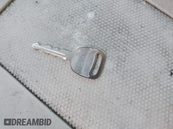 ✅ 2002 Chevrolet Suburban LT • VIN: 1GNEC16ZX2J248205 • Лот: 42188458. Опубликован ранее на IAAI с пробегом 343 846 миль. Бесплатный доступ к архиву аукционных продаж из США и подробный отчёт об истории автомобиля на DreamBid. Изображение 11.