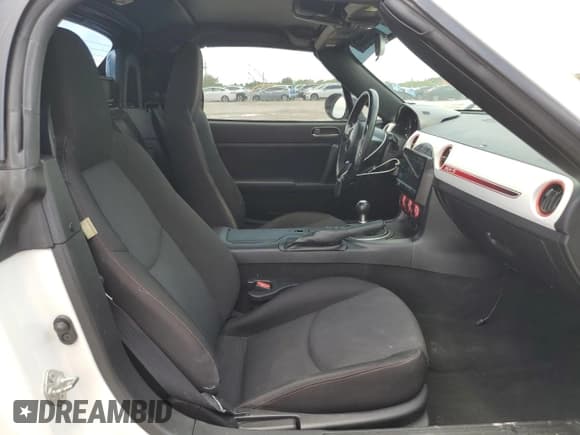 ✅ 2014 Mazda MX-5 Miata Club • VIN: JM1NC2MF1E0236686 • Lot: 65129985. Listed on Copart with 71,415 mi. Free auction sales archive from the USA and detailed vehicle history report at DreamBid. Image 7.