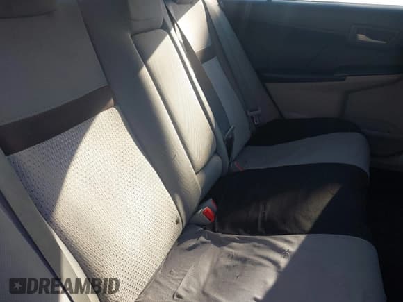 ✅ 2012 Toyota Camry LE • VIN: 4T1BF1FK4CU024428 • Lot: 43768458. Listed on IAAI with 328,184 mi. Free auction sales archive from the USA and detailed vehicle history report at DreamBid. Image 8.