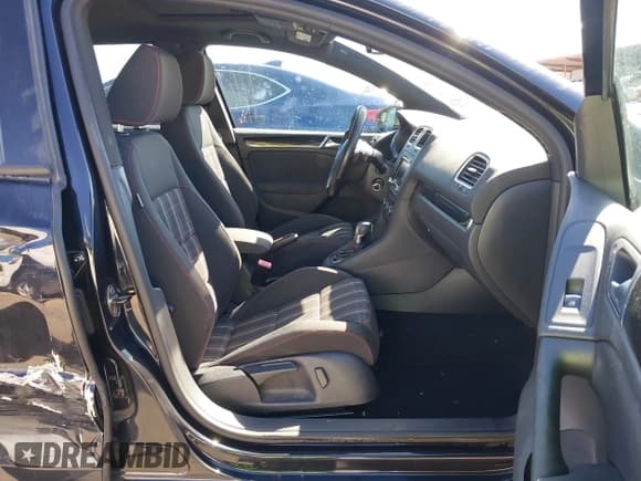 ✅ 2012 Volkswagen Golf GTI • VIN: WVWHV7AJ7CW261082 • Lot: 43621843. Listed on IAAI with 105,762 mi. Free auction sales archive from the USA and detailed vehicle history report at DreamBid. Image 5.