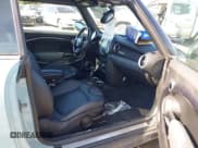 ✅ 2012 MINI Convertible S • VIN: WMWZP3C53CT249937 • Lot: 43074087. Wystawiony na IAAI z przebiegiem 68 644 mil. Bezpłatny archiwum sprzedaży aukcyjnych z USA i szczegółowy raport historii pojazdu na DreamBid. Zdjęcie 5.