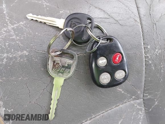 ✅ 2003 Saturn LS • VIN: 1G8JU54F23Y579397 • Lot: 43062943. Listed on IAAI with 184,144 mi. Free auction sales archive from the USA and detailed vehicle history report at DreamBid. Image 11.