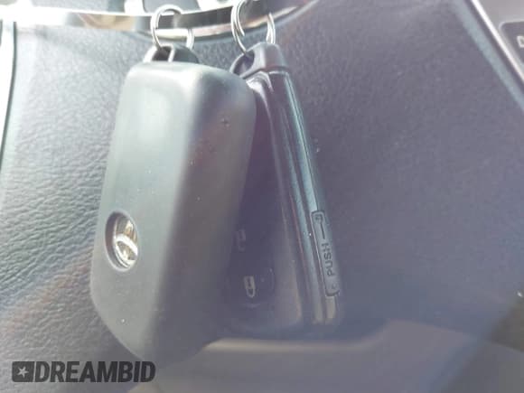 ✅ 2012 Toyota Highlander Limited • VIN: 5TDDK3EH9CS157443 • Lot: 43708248. Listed on IAAI with 169,604 mi. Free auction sales archive from the USA and detailed vehicle history report at DreamBid. Image 11.