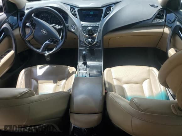 ✅ 2013 Hyundai Azera • VIN: KMHFG4JG4DA240690 • Лот: 57465565. Опубликован ранее на Copart с пробегом 164 757 миль. Бесплатный доступ к архиву аукционных продаж из США и подробный отчёт об истории автомобиля на DreamBid. Изображение 8.