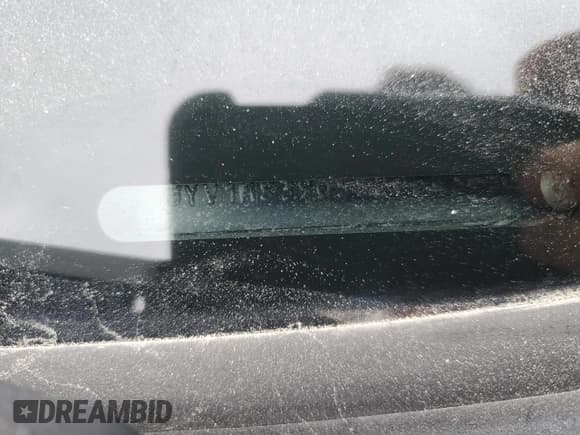 ✅ 2005 Volvo S40 • VIN: YV1MS390552064363 • Lot: 70263644. Listed on Copart with 140,778 mi. Free auction sales archive from the USA and detailed vehicle history report at DreamBid. Image 12.