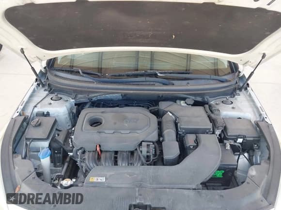 ✅ 2015 Hyundai Sonata Limited • VIN: 5NPE34AF2FH041071 • Lot: 43461843. Listed on IAAI with 142,544 mi. Free auction sales archive from the USA and detailed vehicle history report at DreamBid. Image 10.