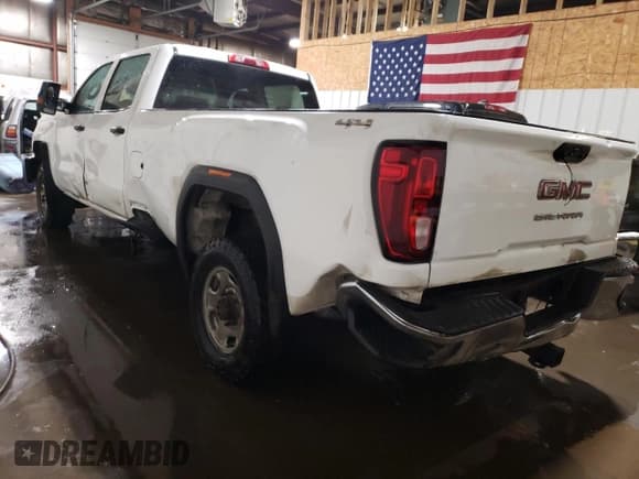 ✅ 2015 Chevrolet Silverado 2500HD Work Truck • VIN: 1GB1KUEG5FF649931 • Lot: 52587165. Listed on Copart with 188,818 mi. Free auction sales archive from the USA and detailed vehicle history report at DreamBid. Image 2.
