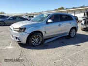 ✅ 2011 Mitsubishi Outlander SE • VIN: JA4AP4AU7BZ012096 • Lot: 89686955. Wystawiony na Copart z przebiegiem 205 868 mil. Bezpłatny archiwum sprzedaży aukcyjnych z USA i szczegółowy raport historii pojazdu na DreamBid. Zdjęcie 1.