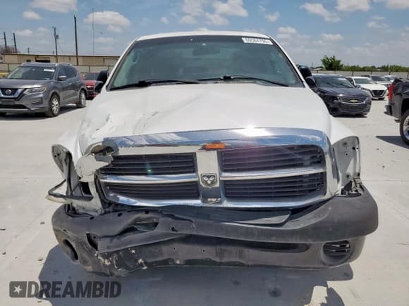 ✅ 2004 Dodge 2500 ST • VIN: 3D7KA28D84G159140 • Lot: 60584795. Wystawiony na Copart z przebiegiem 242 612 mil. Bezpłatny archiwum sprzedaży aukcyjnych z USA i szczegółowy raport historii pojazdu na DreamBid. Zdjęcie 5.