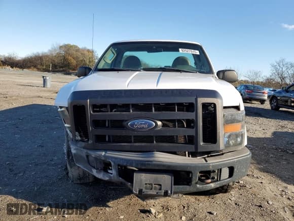 ✅ 2008 Ford F-250 XL • VIN: 1FTNF20528ED02562 • Лот: 92527915. Опубликован ранее на Copart с пробегом 179 792 миль. Бесплатный доступ к архиву аукционных продаж из США и подробный отчёт об истории автомобиля на DreamBid. Изображение 5.