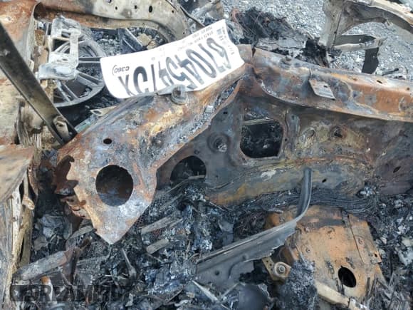 ✅ 2016 BMW 7 Series 740i • VIN: WBA7E2C56GGD99856 • Лот: 67045415. Опубликован ранее на Copart с пробегом Не указан. Бесплатный доступ к архиву аукционных продаж из США и подробный отчёт об истории автомобиля на DreamBid. Изображение 9.